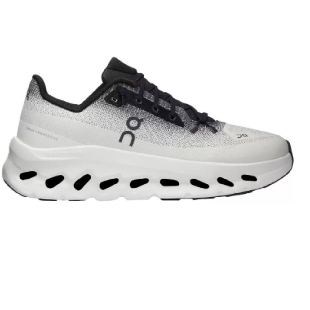 On cloud Cloudtilt mens sneaker